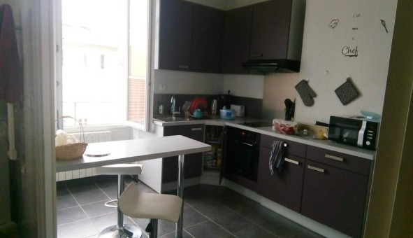 Logement tudiant Location T2 Vide Lyon 7me arrondissement (69007)
