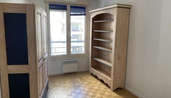 Logement tudiant T2 à Lyon 8me arrondissement (69008)