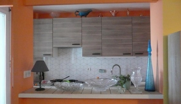 Logement tudiant T2 à Lyon 8me arrondissement (69008)