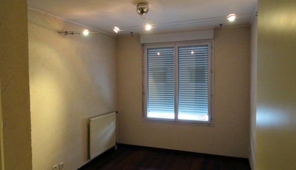Logement tudiant Location T2 Vide Lyon 8me arrondissement (69008)