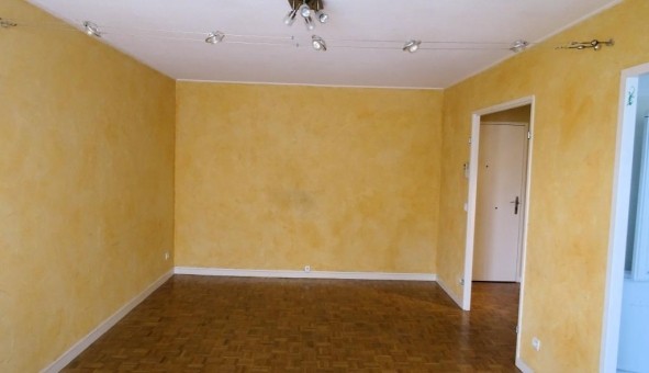 Logement tudiant T2 à Lyon 8me arrondissement (69008)