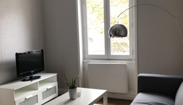 Logement tudiant Location T2 Vide Lyon 8me arrondissement (69008)