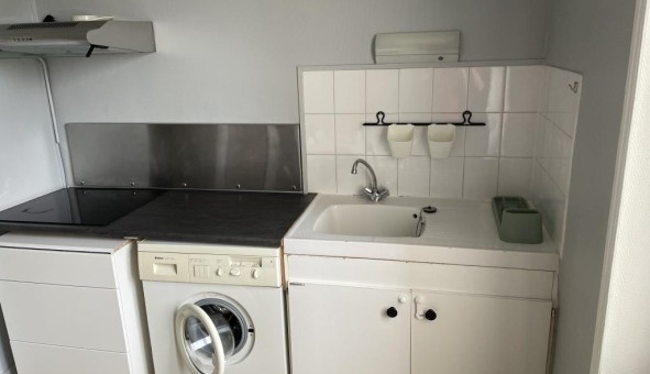 Logement tudiant T2 à Lyon 8me arrondissement (69008)