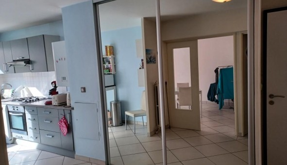 Logement tudiant T2 à Lyon 8me arrondissement (69008)