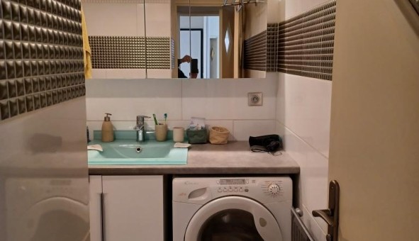Logement tudiant T2 à Lyon 8me arrondissement (69008)
