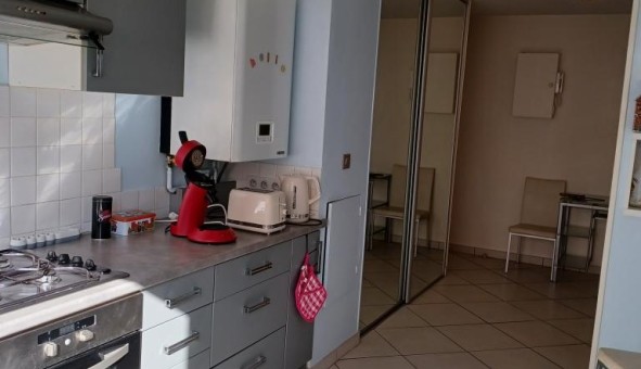 Logement tudiant T2 à Lyon 8me arrondissement (69008)