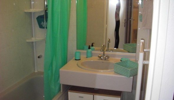 Logement �tudiant T2 &agrave; Lyon 8�me arrondissement (69008)