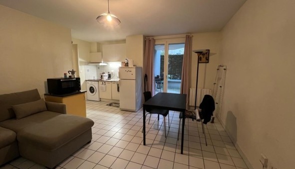 Logement �tudiant T2 &agrave; Lyon 8�me arrondissement (69008)