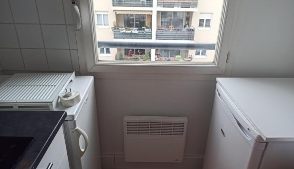 Logement �tudiant T2 &agrave; Lyon 8�me arrondissement (69008)
