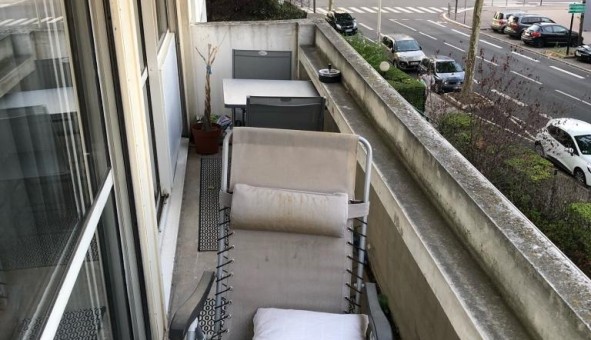 Logement �tudiant T2 &agrave; Lyon 8�me arrondissement (69008)