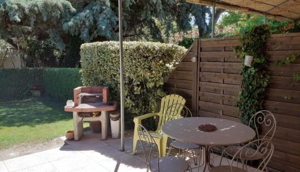 Logement tudiant T2 à Maillane (13910)