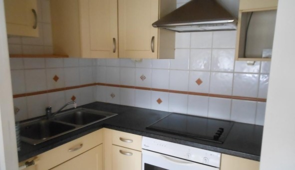 Logement tudiant Location T2 Vide Marc en baroeul (59700)