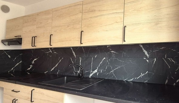 Logement �tudiant T2 &agrave; Marseille 01er arrondissement (13001)