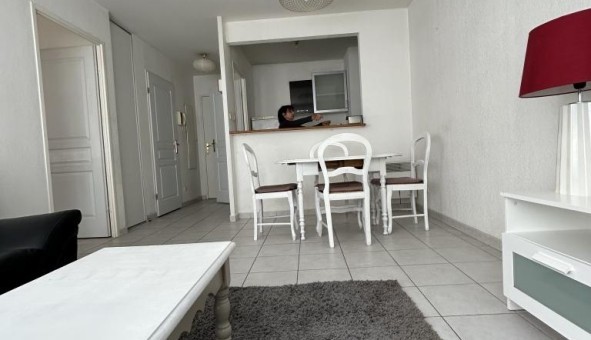 Logement tudiant T2 à Marseille 02me arrondissement (13002)