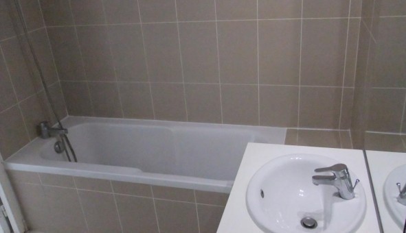 Logement tudiant T2 à Marseille 02me arrondissement (13002)