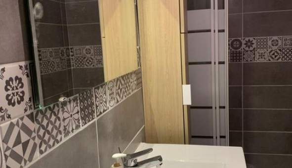 Logement �tudiant T2 &agrave; Marseille 02�me arrondissement (13002)