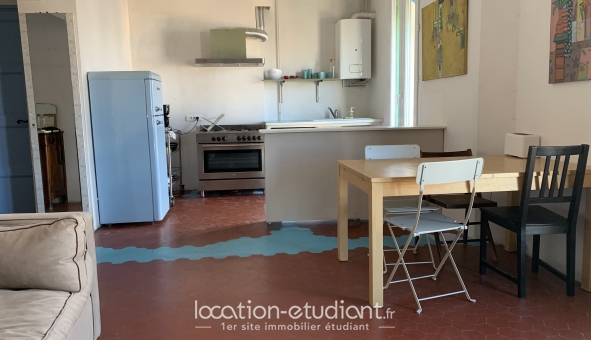 Logement étudiant T2 à Marseille 03ème arrondissement (13003)