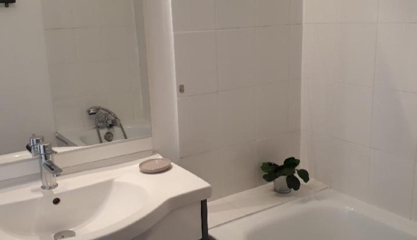 Logement �tudiant T2 &agrave; Marseille 04�me arrondissement (13004)