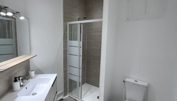 Logement �tudiant T2 &agrave; Marseille 05�me arrondissement (13005)