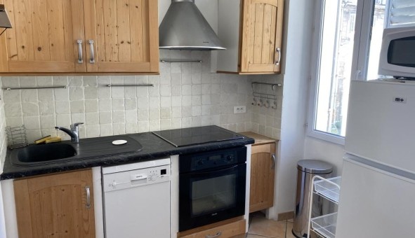 Logement �tudiant T2 &agrave; Marseille 05�me arrondissement (13005)