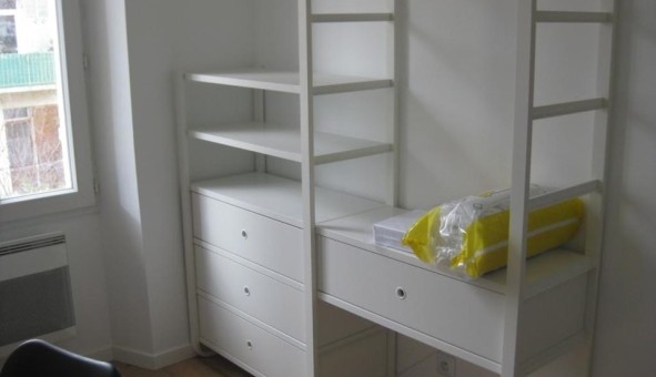Logement �tudiant T2 &agrave; Marseille 05�me arrondissement (13005)