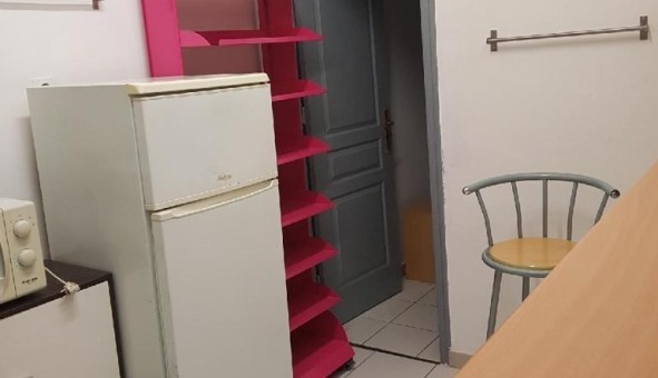 Logement tudiant T2 à Marseille 06me arrondissement (13006)
