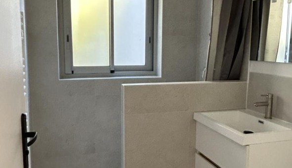 Logement tudiant T2 à Marseille 06me arrondissement (13006)