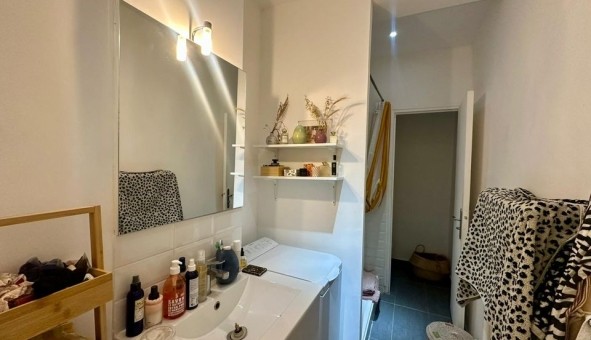 Logement �tudiant T2 &agrave; Marseille 06�me arrondissement (13006)