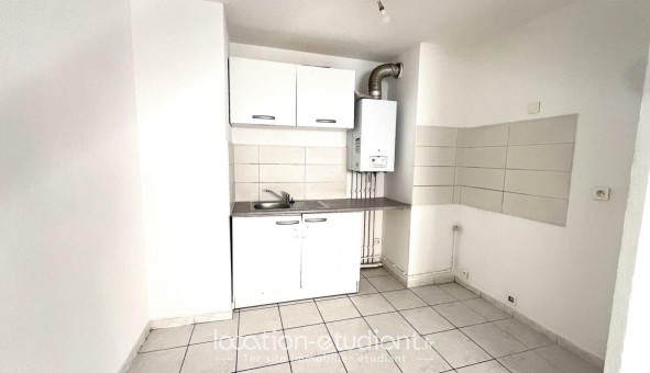 Logement �tudiant T2 &agrave; Marseille 08�me arrondissement (13008)