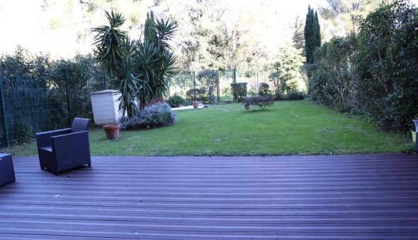 Logement tudiant Location T2 Vide Marseille 09me arrondissement (13009)