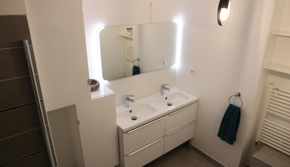 Logement �tudiant T2 &agrave; Marseille 09�me arrondissement (13009)