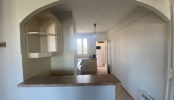 Logement �tudiant T2 &agrave; Marseille 10�me arrondissement (13010)