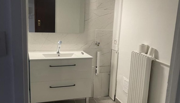 Logement tudiant T2 à Marseille 11me arrondissement (13011)