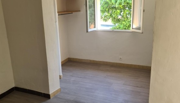 Logement �tudiant Location T2 Vide Marseille 11�me arrondissement (13011)
