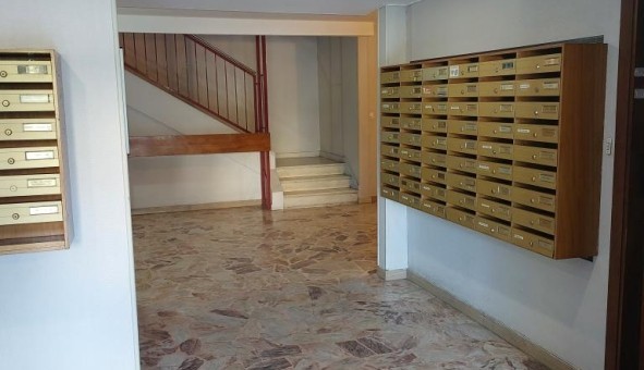 Logement tudiant Location T2 Vide Marseille 13me arrondissement (13013)