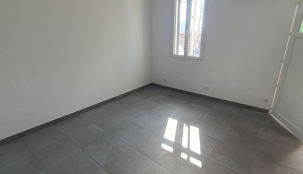 Logement �tudiant T2 &agrave; Marseille 14�me arrondissement (13014)