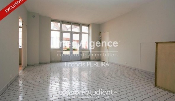 Logement tudiant Location T2 Vide Maule (78580)