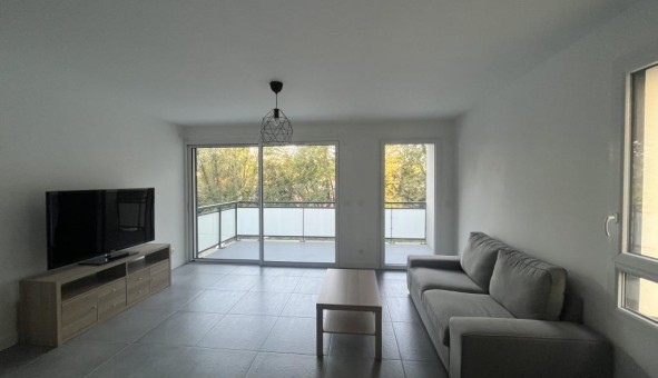 Logement étudiant Location T2 Vide Meylan (38240)