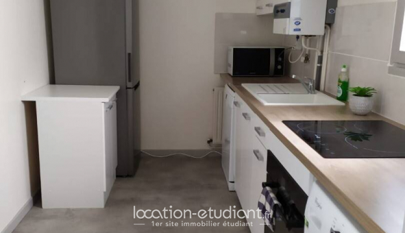 Logement �tudiant T2 &agrave; Mont�limar (26200)