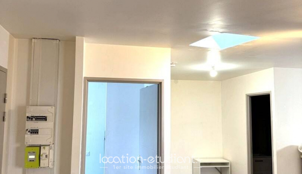 Logement �tudiant T2 &agrave; Mont�limar (26200)