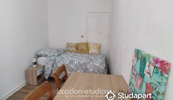 Logement �tudiant T2 &agrave; Mont�limar (26200)