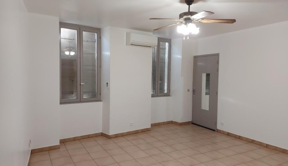 Logement tudiant Location T2 Vide Montfaucon (30150)