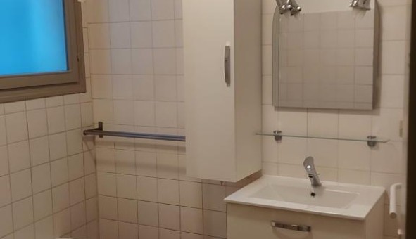 Logement tudiant T2 à Montfaucon (30150)