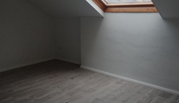 Logement �tudiant T2 &agrave; Montigny les Monts (10130)