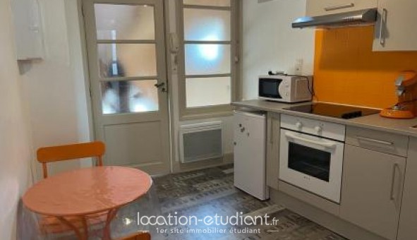 Logement tudiant T2 à Montluon (03100)