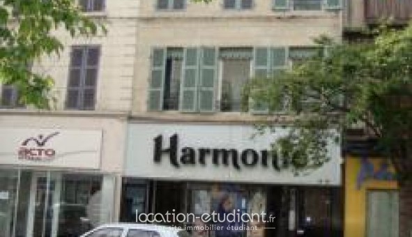 Logement tudiant T2 à Montluon (03100)