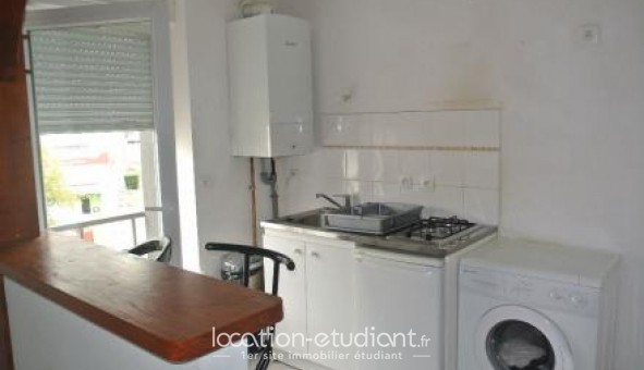 Logement tudiant T2 à Montluon (03100)