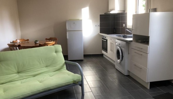 Logement tudiant T2 à Montluon (03100)