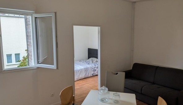 Logement �tudiant T2 &agrave; Montreuil (93100)