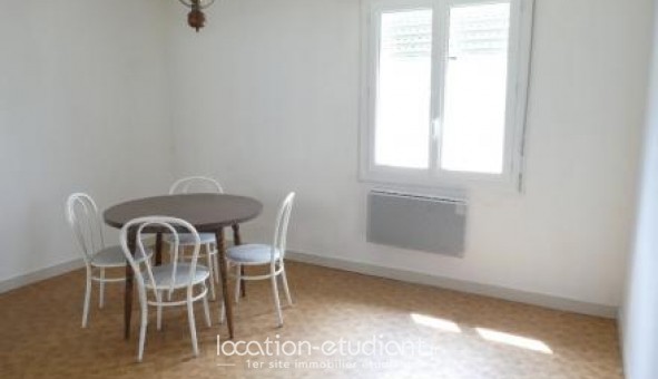 Logement tudiant Location T2 Vide Mortain (50140)